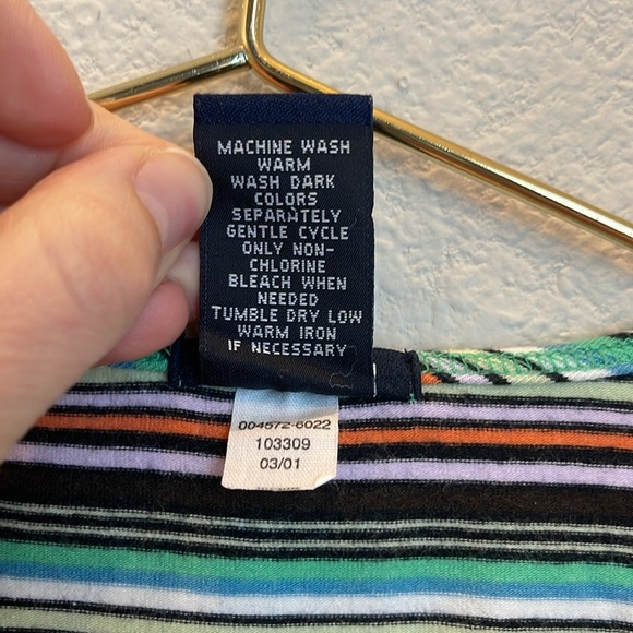 Vintage Y2K GAP Striped V-neck Tank Size Small - Picture 5 of 7